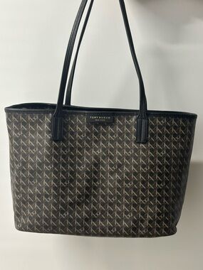 Small Ever Ready Zipped Tote